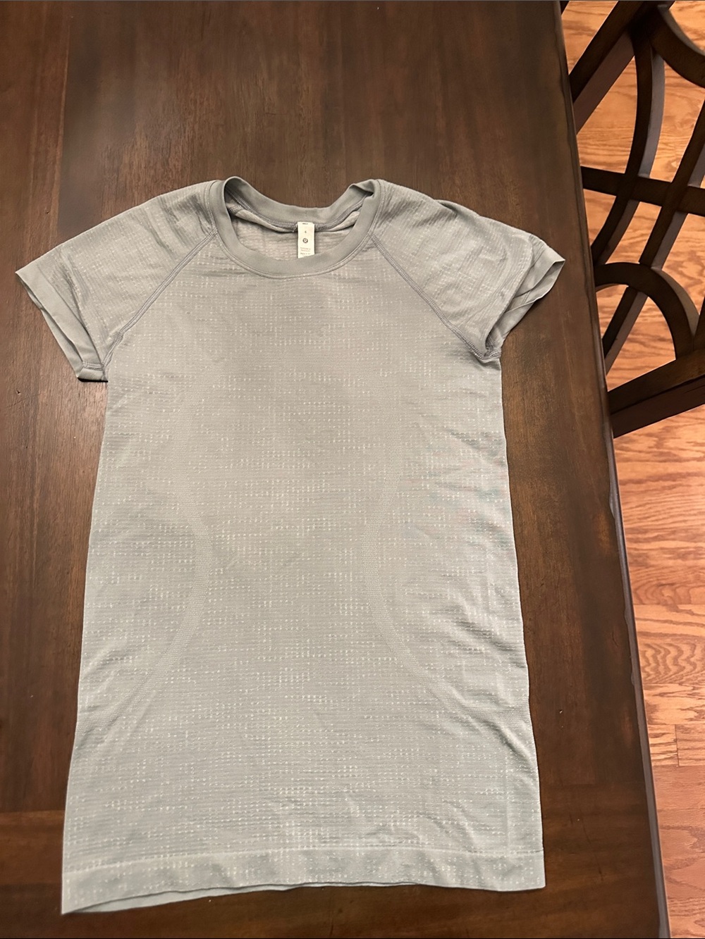 lululemon athletica Light Gray Short Sleeve Crew Top